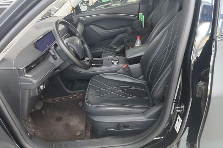 Used Ford Mustang Mach-E 2021 Leap Edition Rear-Drive Version (Standard Range) Left Front Seat