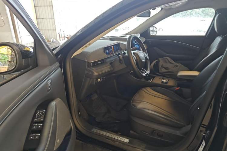 Used Ford Mustang Mach-E 2021 Wujiang Rear-Drive Version (Long Range) Left Front Seat