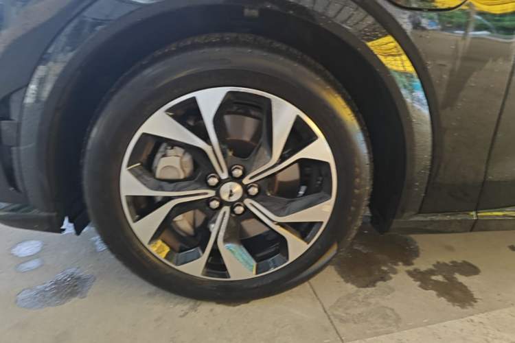 Used Ford Mustang Mach-E 2021 Wujiang Rear-Drive Version (Long Range) Left Front Wheel Hub