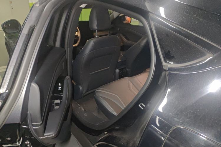 Used Ford Mustang Mach-E 2021 AION Y Plus Rear-Drive Luxury Edition (Long Range) Left Rear Seat