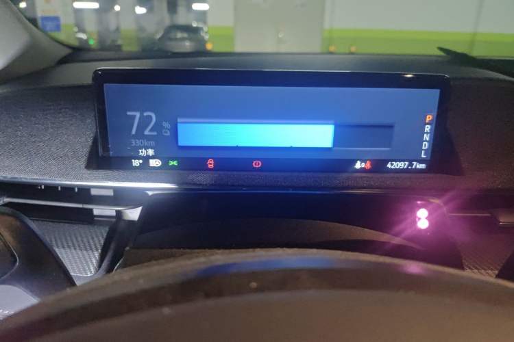 Used Ford Mustang Mach-E 2021 AION Y Plus Rear-Drive Luxury Edition (Long Range) Odometer Close Up