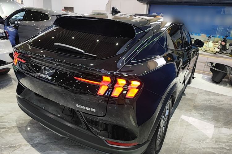 Used Ford Mustang Mach-E 2021 Leap Edition Rear-Drive Version (Standard Range) Rear Right 45 Deg