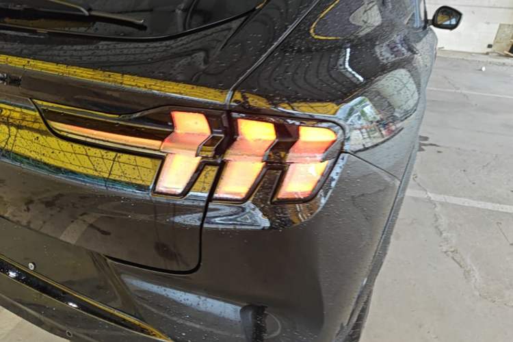 Used Ford Mustang Mach-E 2021 Wujiang Rear-Drive Version (Long Range) Right Rear Taillight