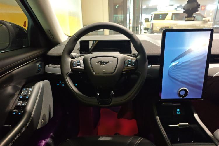 Used Ford Mustang Mach-E 2021 Chasing Wind All-Wheel-Drive Luxury Edition (Long-Range) Steering Wheel