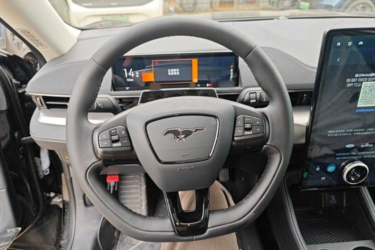 Used Ford Mustang Mach-E 2021 Leap Edition Rear-Drive Version (Standard Range) Steering Wheel
