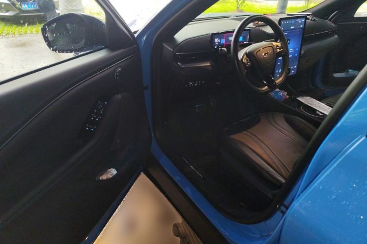 Used Ford Mustang Mach-E 2021 GT First Edition Driver Seat