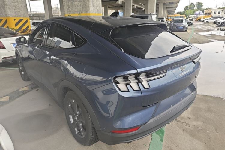 Used Ford Mustang Mach-E 2021 Leap Edition Rear-Drive Version (Standard Range) Exterior 2