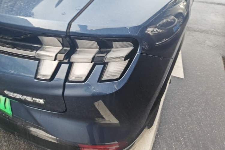 Used Ford Mustang Mach-E 2021 AION Y Plus Rear-Drive Luxury Edition (Long Range) Exterior 3