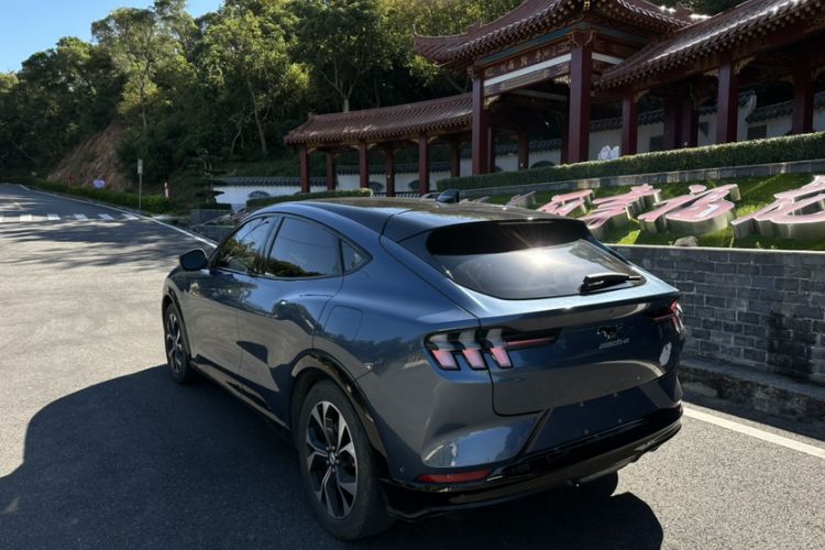 Used Ford Mustang Mach-E 2021 AION Y Plus Rear-Drive Luxury Edition (Long Range) Exterior 3