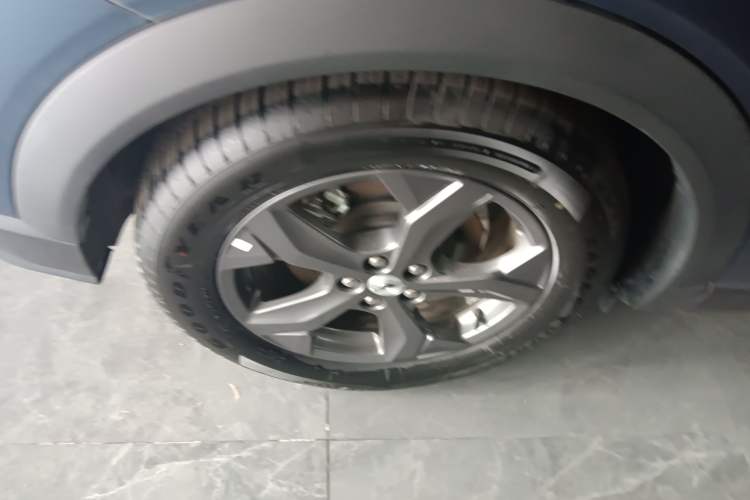 Used Ford Mustang Mach-E 2021 Leap Edition Rear-Drive Version (Standard Range) Exterior 5