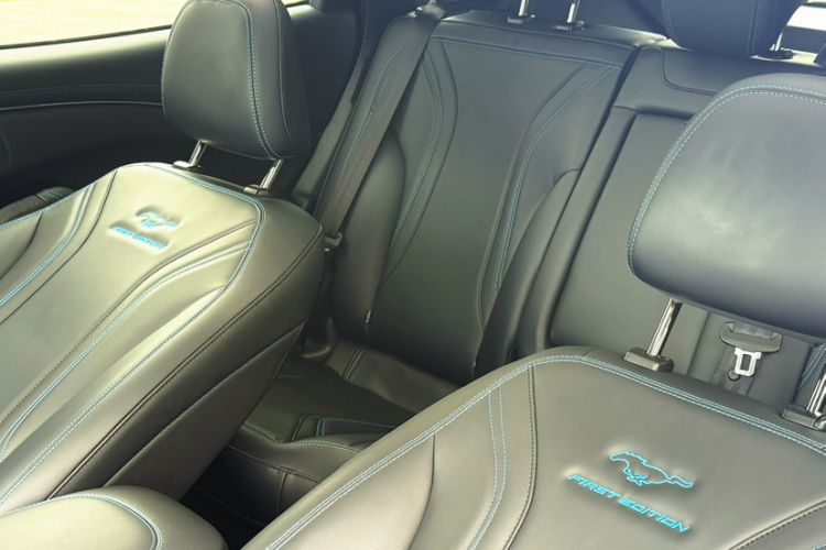 Used Ford Mustang Mach-E 2021 GT Model Exterior 8