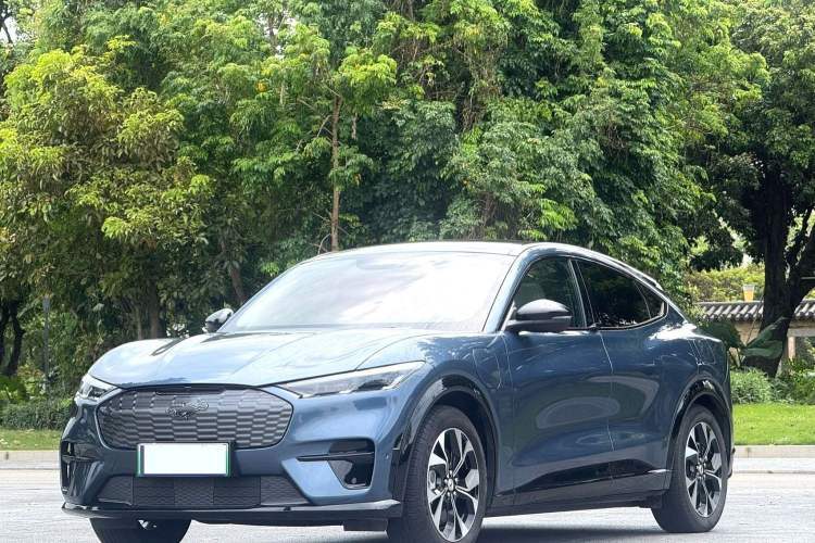 Gebrauchter Ford Mustang Mach-E 2021 AION Y Plus Rear-Drive Luxury Edition (Long Range) Guazi used car, China used car export, Used car for sale, Used  cars, Cheapest cars for sale
