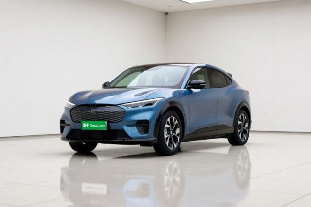 Ojetý Ford Mustang Mach-E 2021 AION Y Plus Rear-Drive Luxury Edition (Long Range)