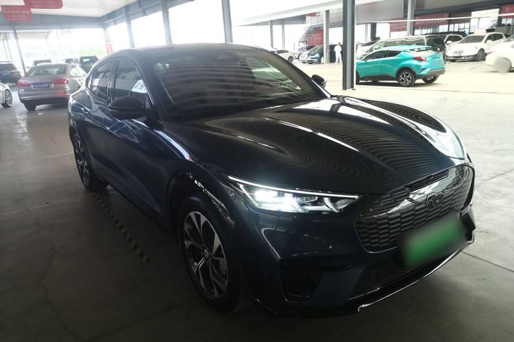 Used Ford Mustang Mach-E 2021 AION Y Plus Rear-Drive Luxury Edition (Long Range) Front Right 45 Deg
