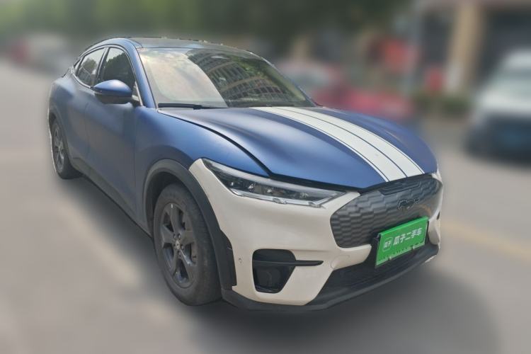 Used Ford Mustang Mach-E 2021 Leap Edition Rear-Drive Version (Standard Range) Front Right 45 Deg