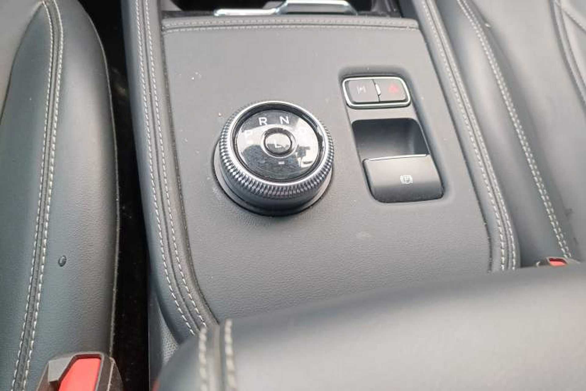 Used Ford Mustang Mach-E 2021 Leap Edition Rear-Drive Version (Standard Range) Gear Lever