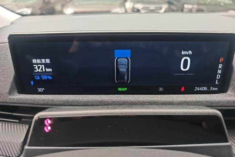 Used Ford Mustang Mach-E 2021 AION Y Plus Rear-Drive Luxury Edition (Long Range) Instrument Cluster