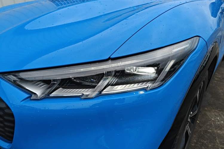 Used Ford Mustang Mach-E 2021 AION Y Plus Rear-Drive Luxury Edition (Long Range) Left Front Headlight