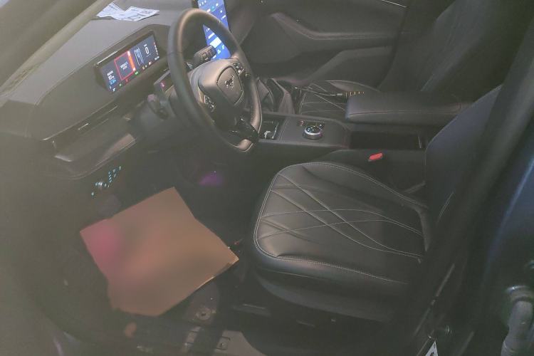 Used Ford Mustang Mach-E 2021 Leap Edition Rear-Drive Version (Standard Range) Left Front Seat