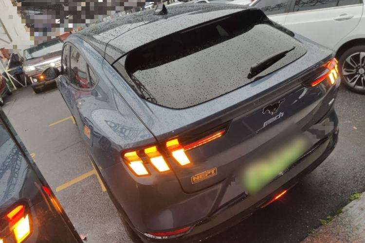 Used Ford Mustang Mach-E 2021 AION Y Plus Rear-Drive Luxury Edition (Long Range) Rear Left 45 Deg