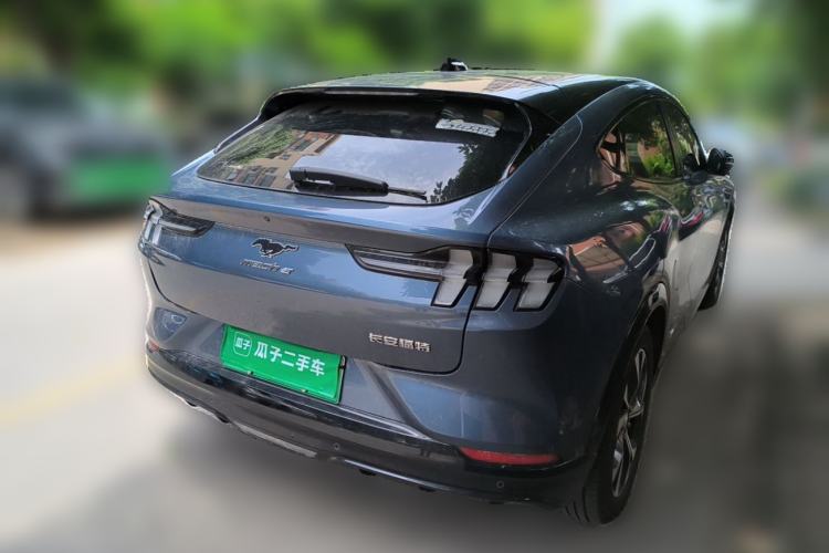 Used Ford Mustang Mach-E 2021 AION Y Plus Rear-Drive Luxury Edition (Long Range) Rear Right 45 Deg