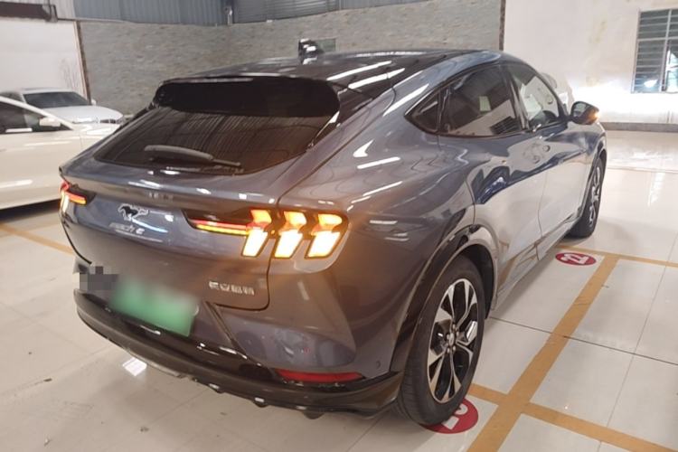 Used Ford Mustang Mach-E 2021 AION Y Plus Rear-Drive Luxury Edition (Long Range) Rear Right 45 Deg