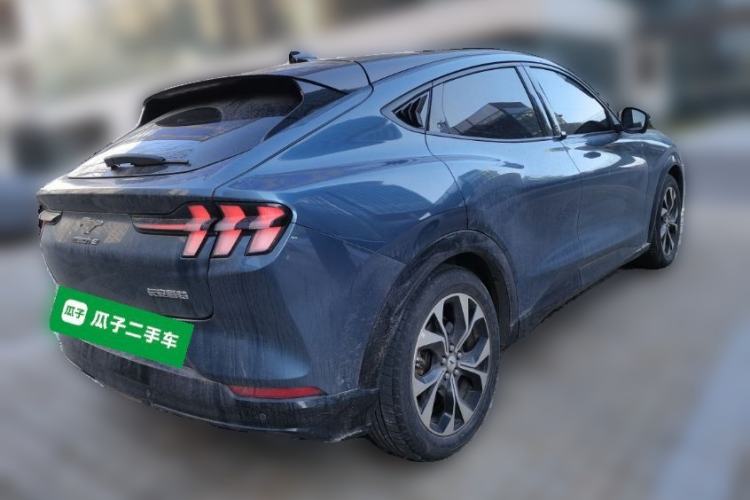 Used Ford Mustang Mach-E 2021 AION Y Plus Rear-Drive Luxury Edition (Long Range) Rear Right 45 Deg