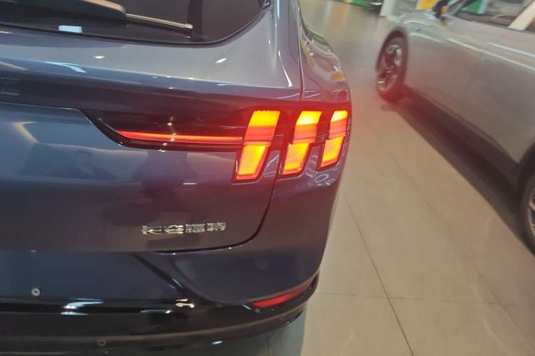 Used Ford Mustang Mach-E 2021 AION Y Plus Rear-Drive Luxury Edition (Long Range) Right Rear Taillight