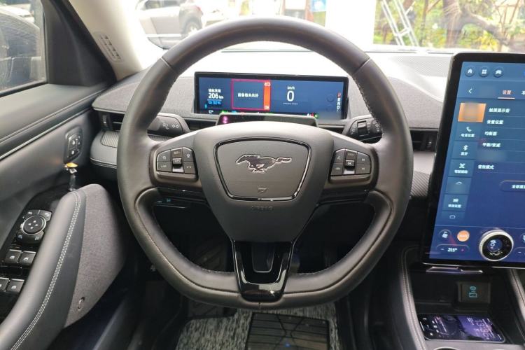 Used Ford Mustang Mach-E 2021 AION Y Plus Rear-Drive Luxury Edition (Long Range) Steering Wheel