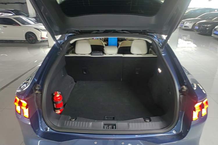 Used Ford Mustang Mach-E 2021 AION Y Plus Rear-Drive Luxury Edition (Long Range) Trunk