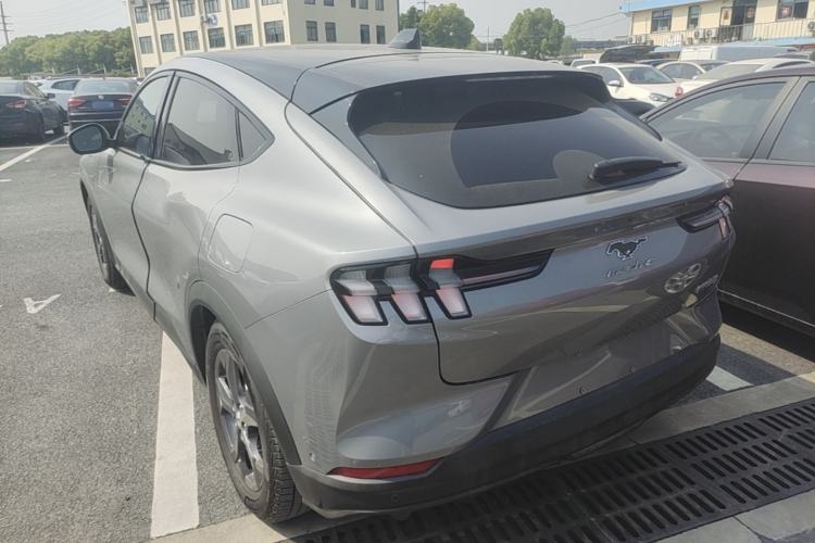 Used Ford Mustang Mach-E 2021 Leap Edition Rear-Drive Version (Standard Range) Exterior 2