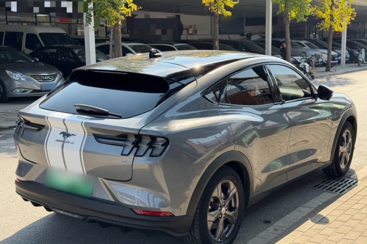 Used Ford Mustang Mach-E 2021 Leap Edition Rear-Drive Version (Standard Range) Exterior 7