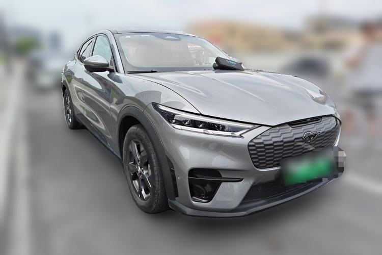 Used Ford Mustang Mach-E 2021 Leap Edition Rear-Drive Version (Standard Range) Front Right 45 Deg