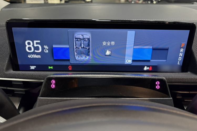 Used Ford Mustang Mach-E 2021 Leap Edition Rear-Drive Version (Standard Range) Instrument Cluster