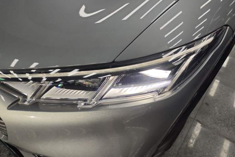 Used Ford Mustang Mach-E 2021 AION Y Plus Rear-Drive Luxury Edition (Long Range) Left Front Headlight