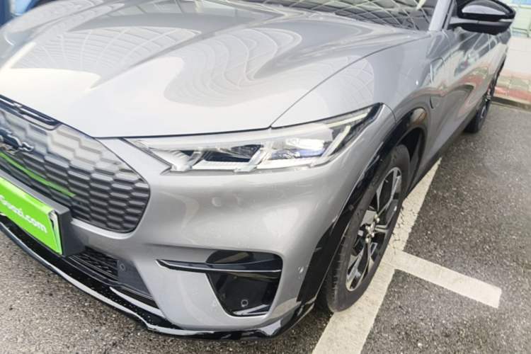 Used Ford Mustang Mach-E 2021 AION Y Plus Rear-Drive Luxury Edition (Long Range) Left Front Headlight