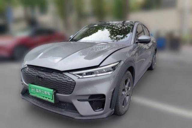 Ojetý Ford Mustang Mach-E 2021 Leap Edition Rear-Drive Version (Standard Range)