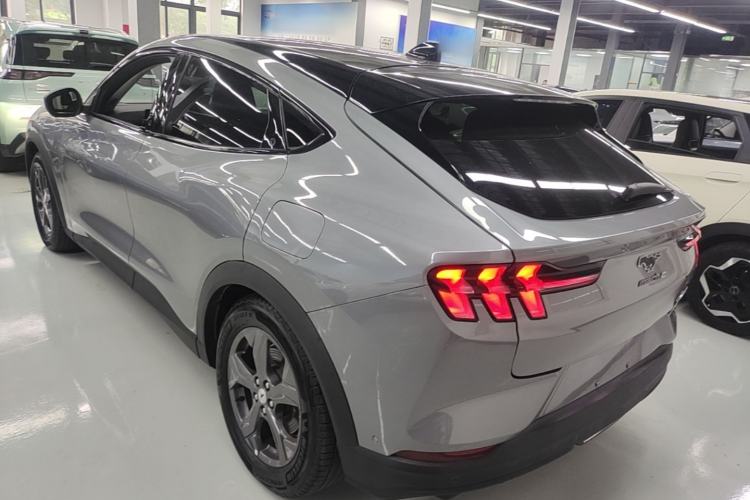 Used Ford Mustang Mach-E 2021 Leap Edition Rear-Drive Version (Standard Range) Rear Left 45 Deg