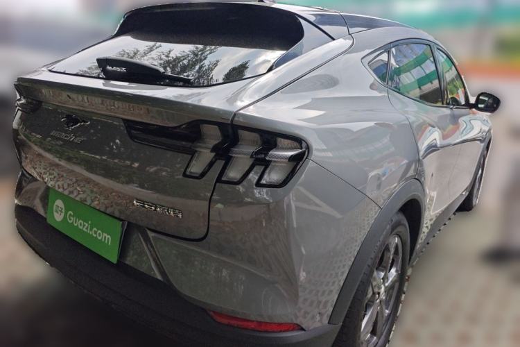 Used Ford Mustang Mach-E 2021 Leap Edition Rear-Drive Version (Standard Range) Rear Right 45 Deg