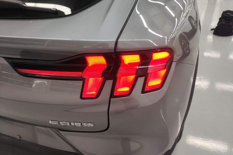Used Ford Mustang Mach-E 2021 Leap Edition Rear-Drive Version (Standard Range) Right Rear Taillight