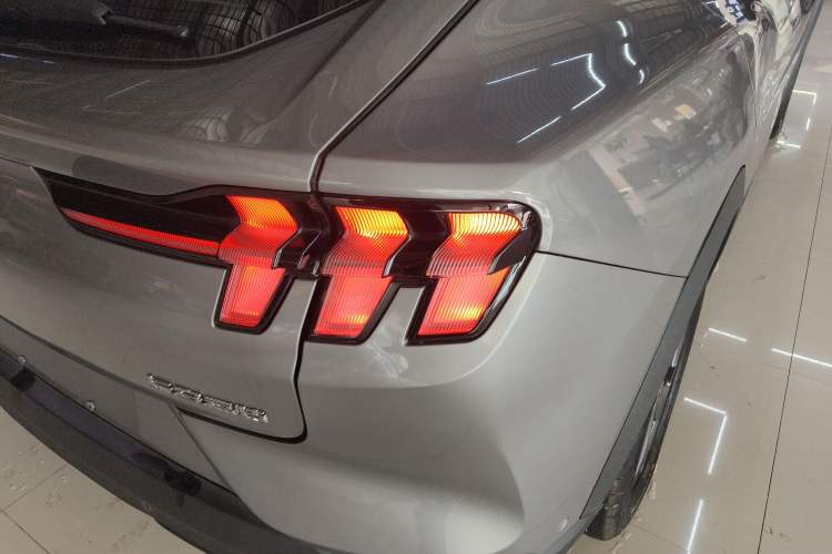Used Ford Mustang Mach-E 2021 Leap Edition Rear-Drive Version (Standard Range) Right Rear Taillight