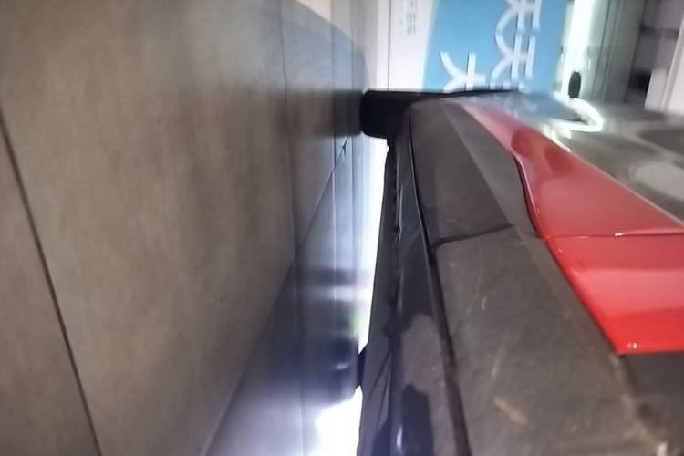 Used Ford Mustang Mach-E 2021 Leap Edition Rear-Drive Version (Standard Range) Right Side Sill