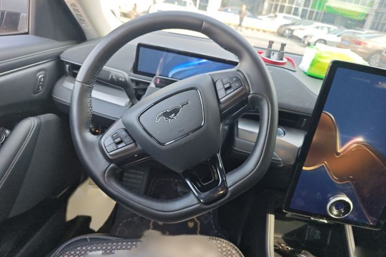 Used Ford Mustang Mach-E 2021 Leap Edition Rear-Drive Version (Standard Range) Steering Wheel
