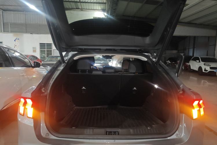 Used Ford Mustang Mach-E 2021 AION Y Plus Rear-Drive Luxury Edition (Long Range) Trunk