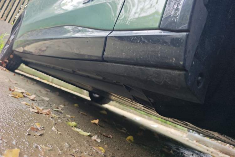 Used Ford Mustang Mach-E 2021 AION Y Plus Rear-Drive Luxury Edition (Long Range) Chassis Front Right
