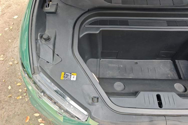 Used Ford Mustang Mach-E 2021 AION Y Plus Rear-Drive Luxury Edition (Long Range) Engine Bay Right