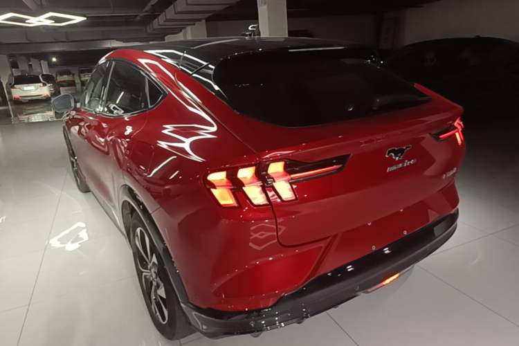 Used Ford Mustang Mach-E 2021 AION Y Plus Rear-Drive Luxury Edition (Long Range) Exterior 2