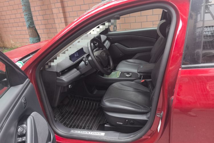 Used Ford Mustang Mach-E 2021 AION Y Plus Rear-Drive Luxury Edition (Long Range) Left Front Seat