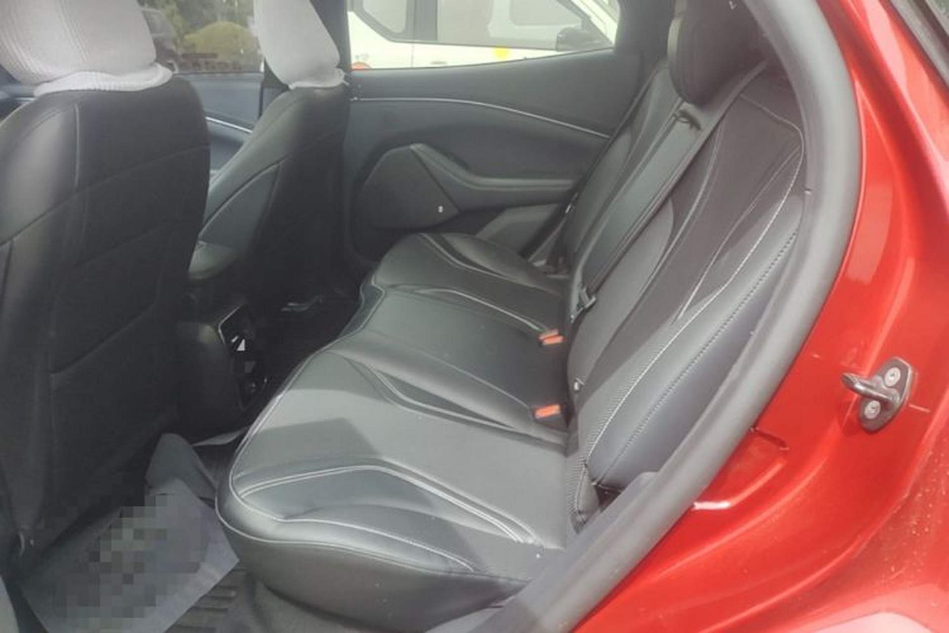Used Ford Mustang Mach-E 2021 AION Y Plus Rear-Drive Luxury Edition (Long Range) Left Rear Seat