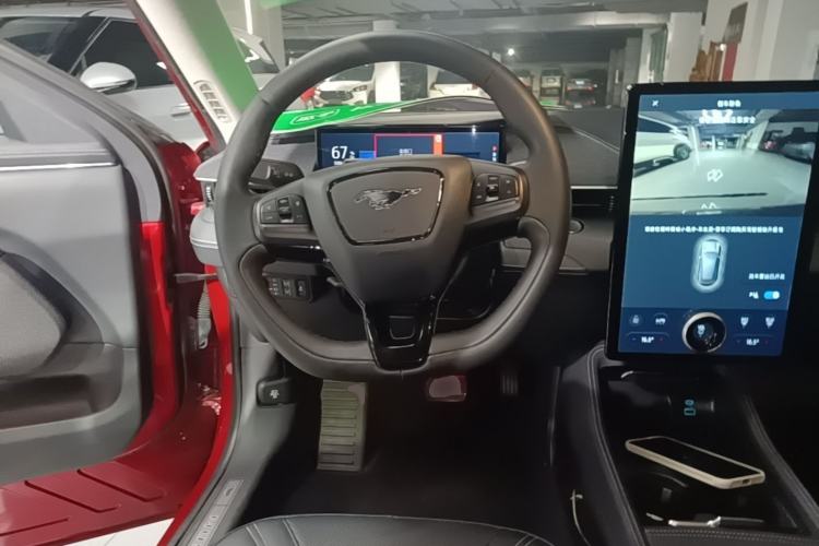 Used Ford Mustang Mach-E 2021 AION Y Plus Rear-Drive Luxury Edition (Long Range) Steering Wheel